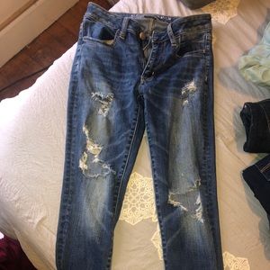 American Eagle High Rise Jeans